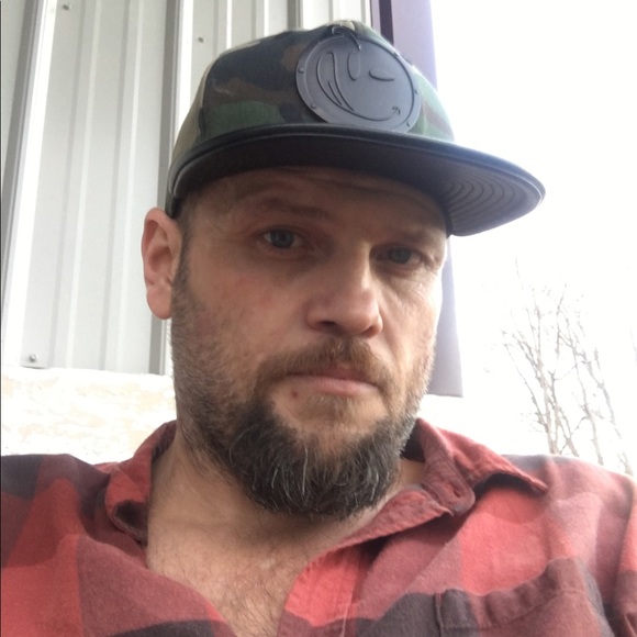 Meet your Posher, Chris - Picture 4 of 12